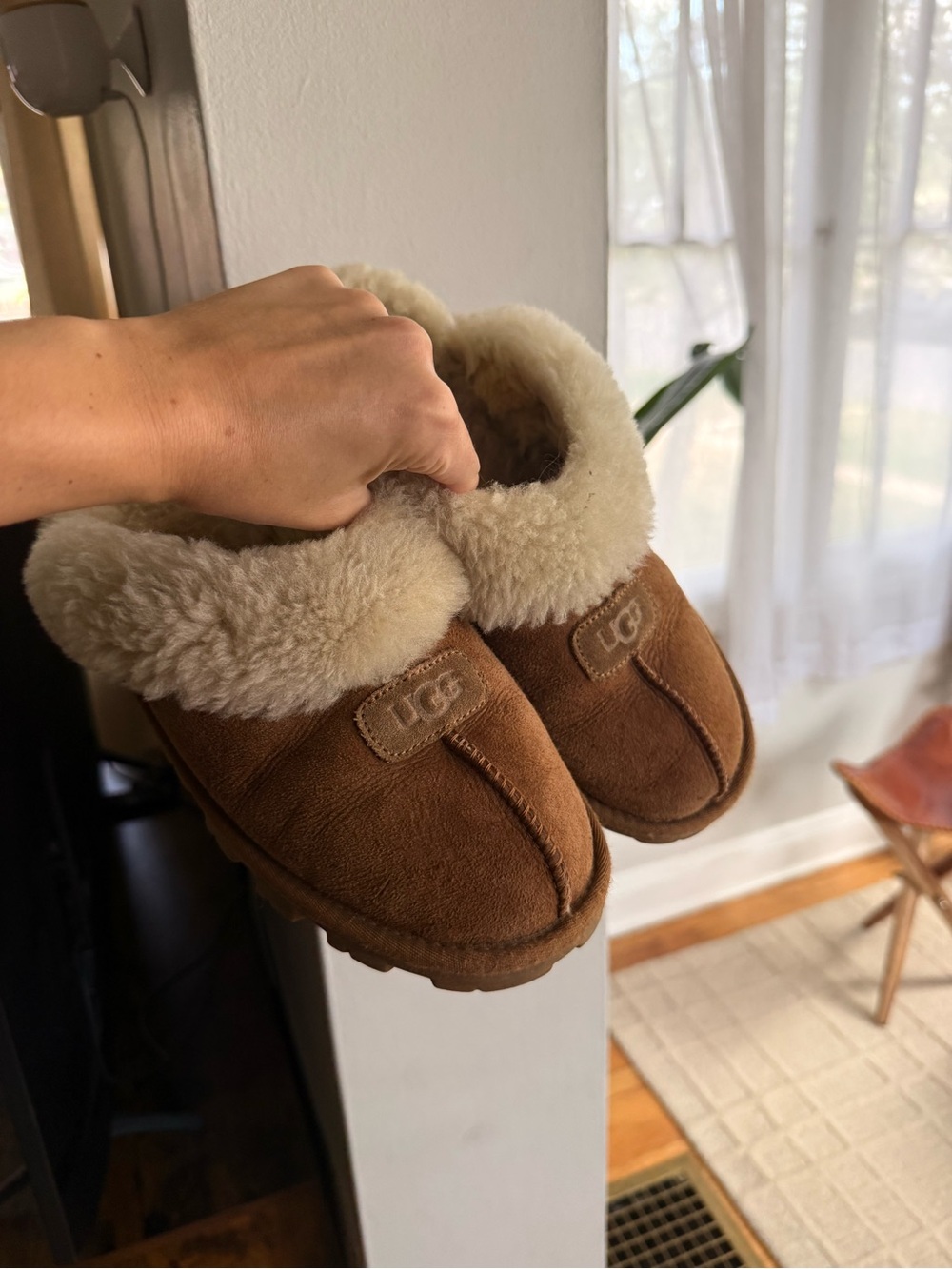 UGG Chestnut Brown Suede Sheepskin Slip-On Slippers